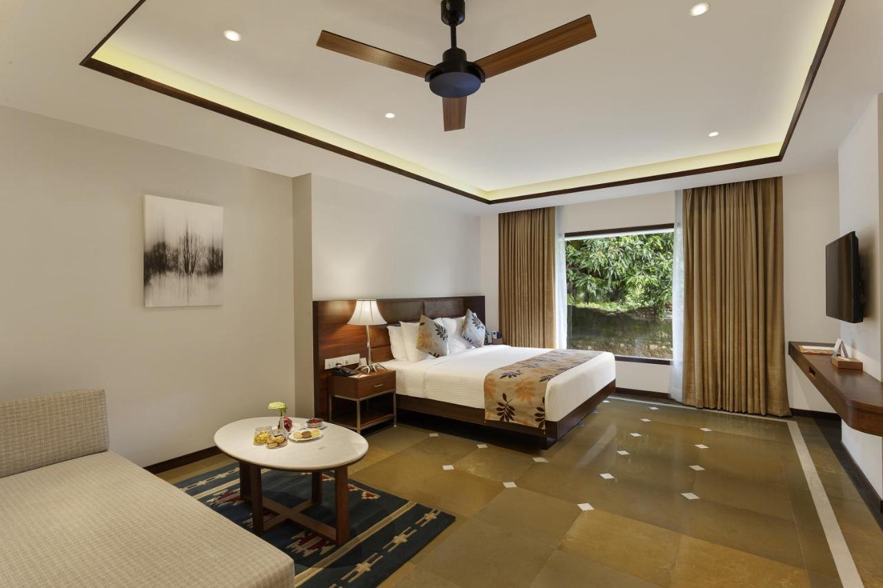 The Riverview Retreat Corbett By Leisure Hotels Garjia Екстер'єр фото