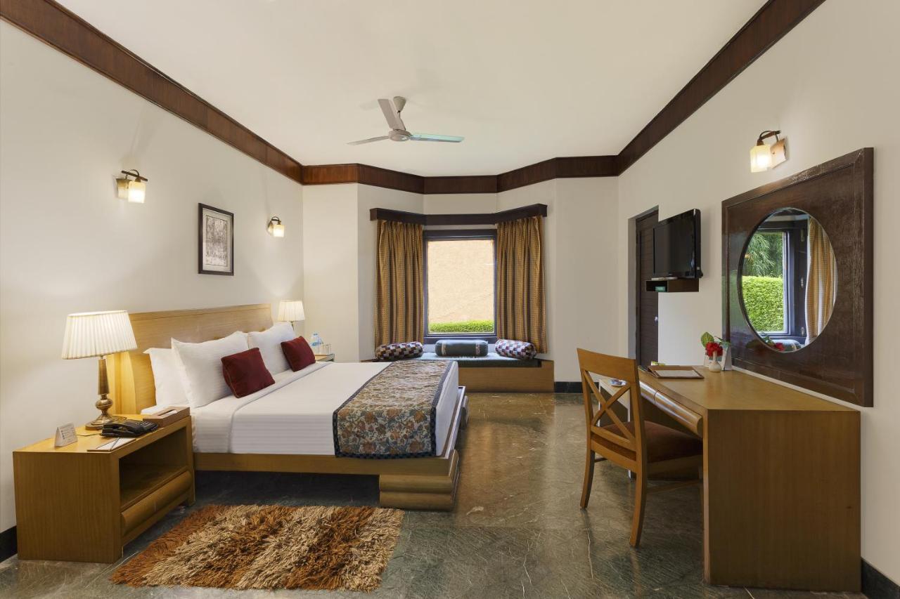 The Riverview Retreat Corbett By Leisure Hotels Garjia Екстер'єр фото